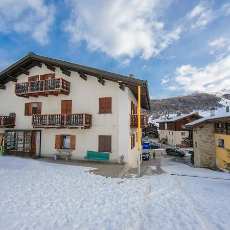Martina Ski In - Ski Out Mt 50 - Happy Rentals Livigno Kültér fotó