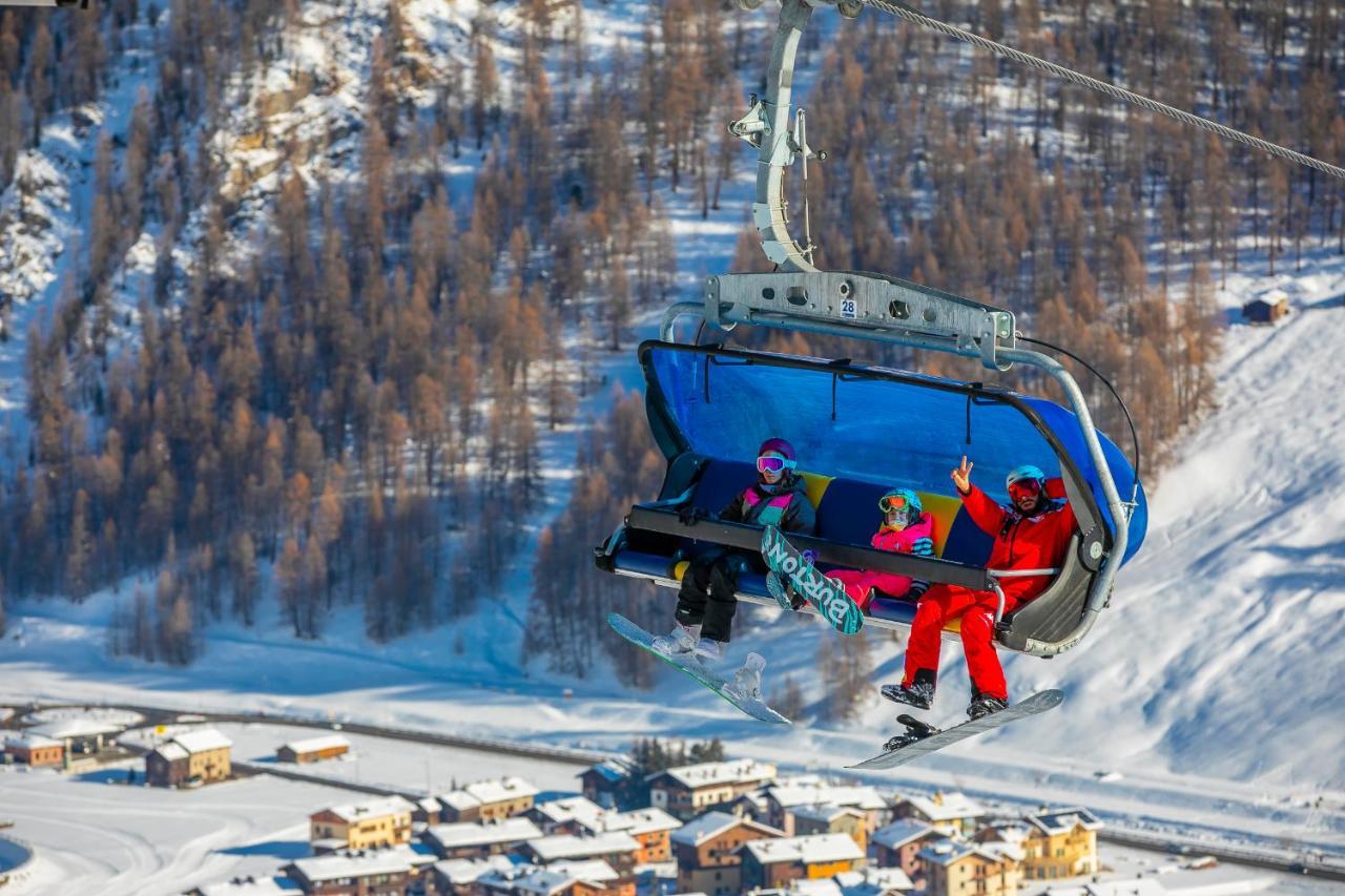 Martina Ski In - Ski Out Mt 50 - Happy Rentals Livigno Kültér fotó